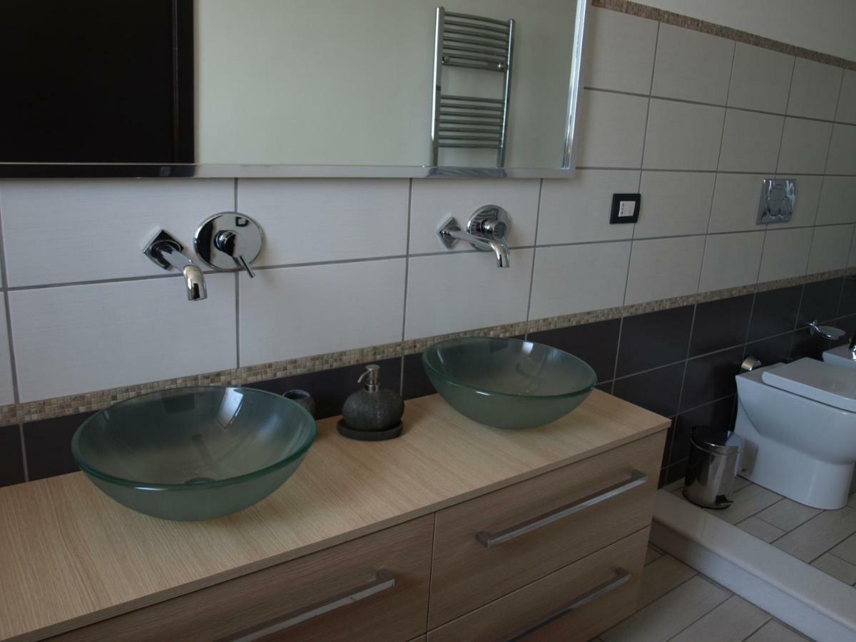 A Due Passi Da Tutto Apartment Catania Ngoại thất bức ảnh